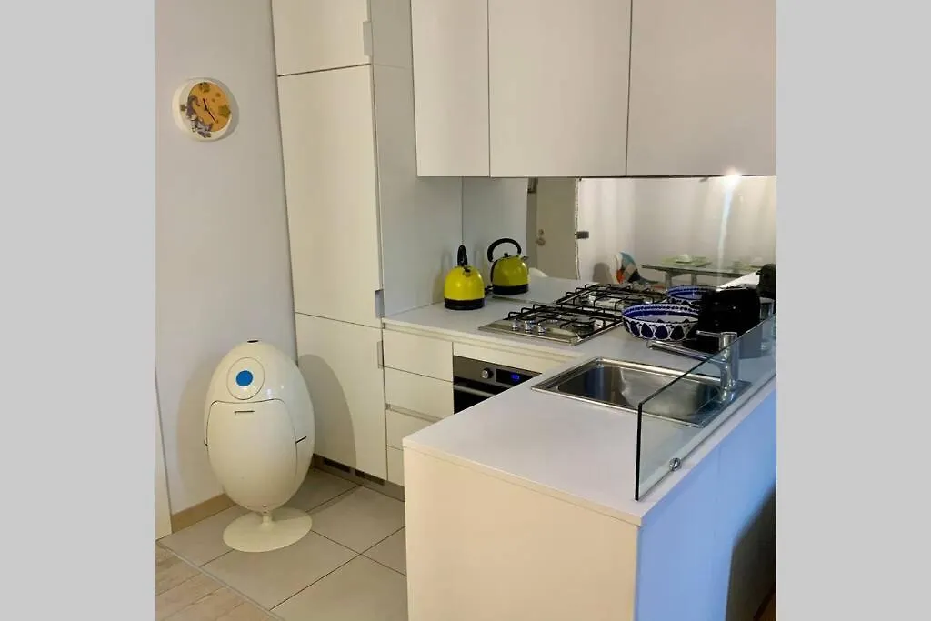 Appartamento B&B Sara - Sweet Home For Milan Experience Italia